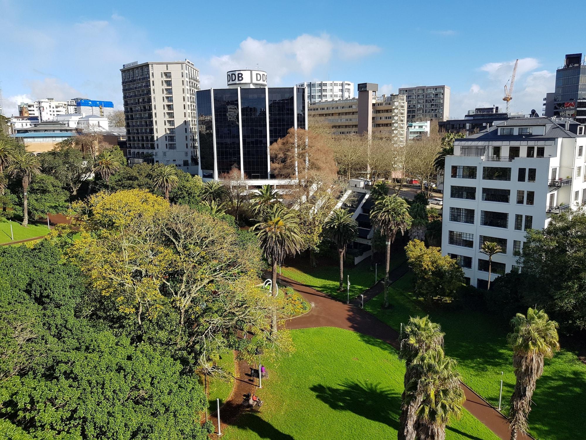 Quest Auckland Serviced Apartments Exterior photo