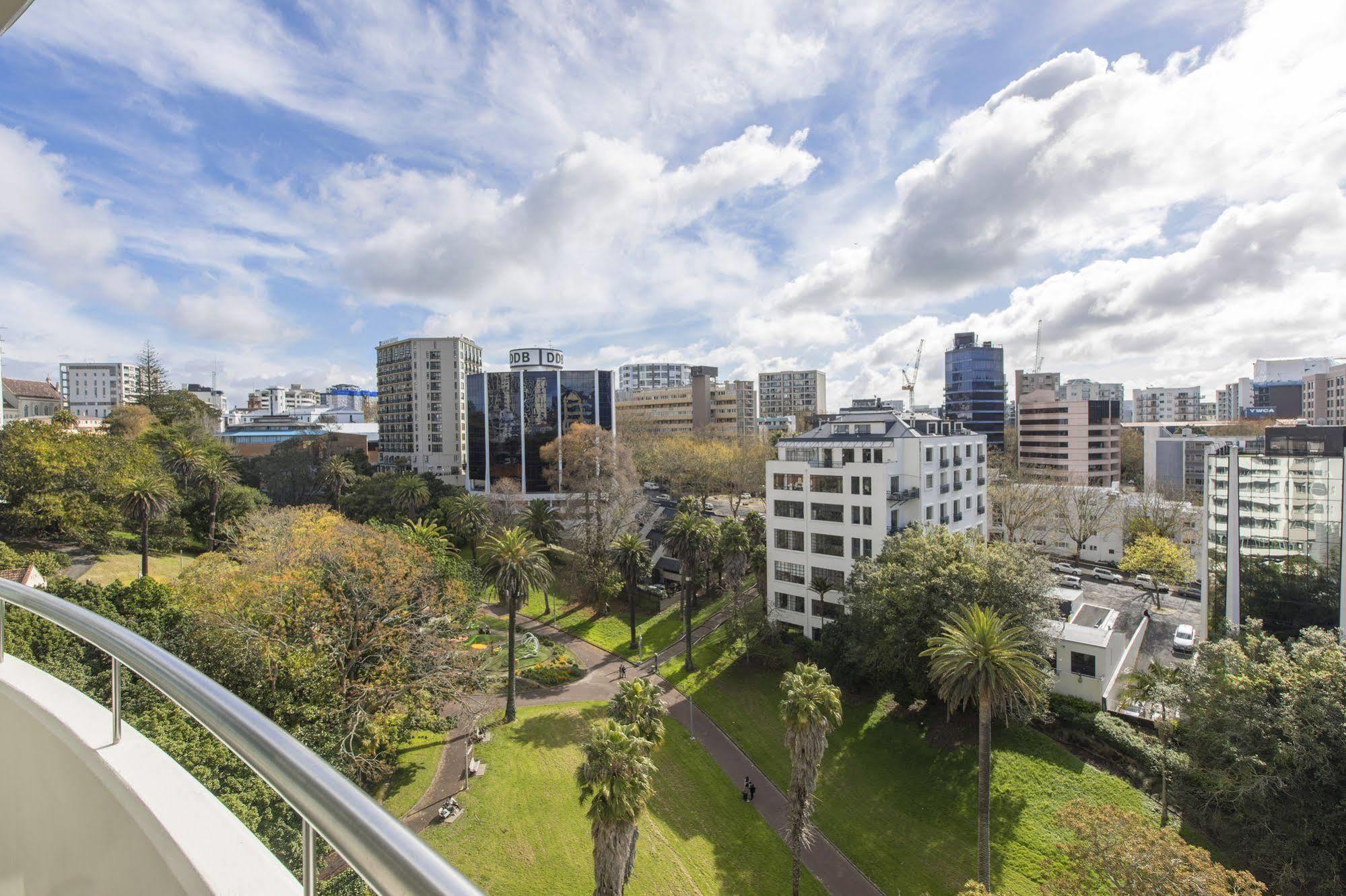 Quest Auckland Serviced Apartments Exterior photo